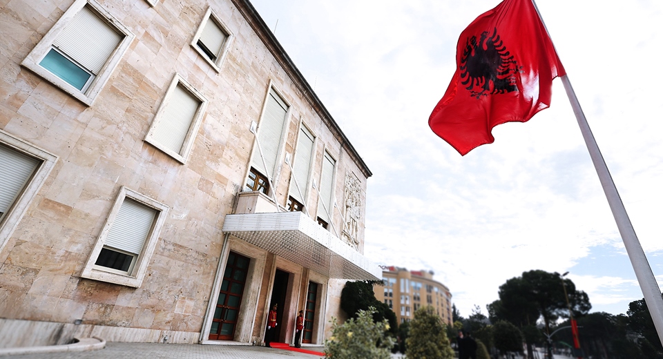 Keshilli i Ministrave miraton marreveshjen, hiqen vizat me Kazakistanin